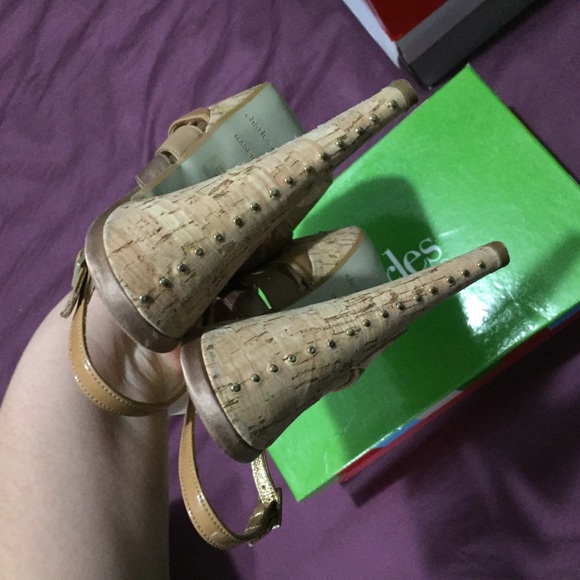 Heels - Picture 2 of 5